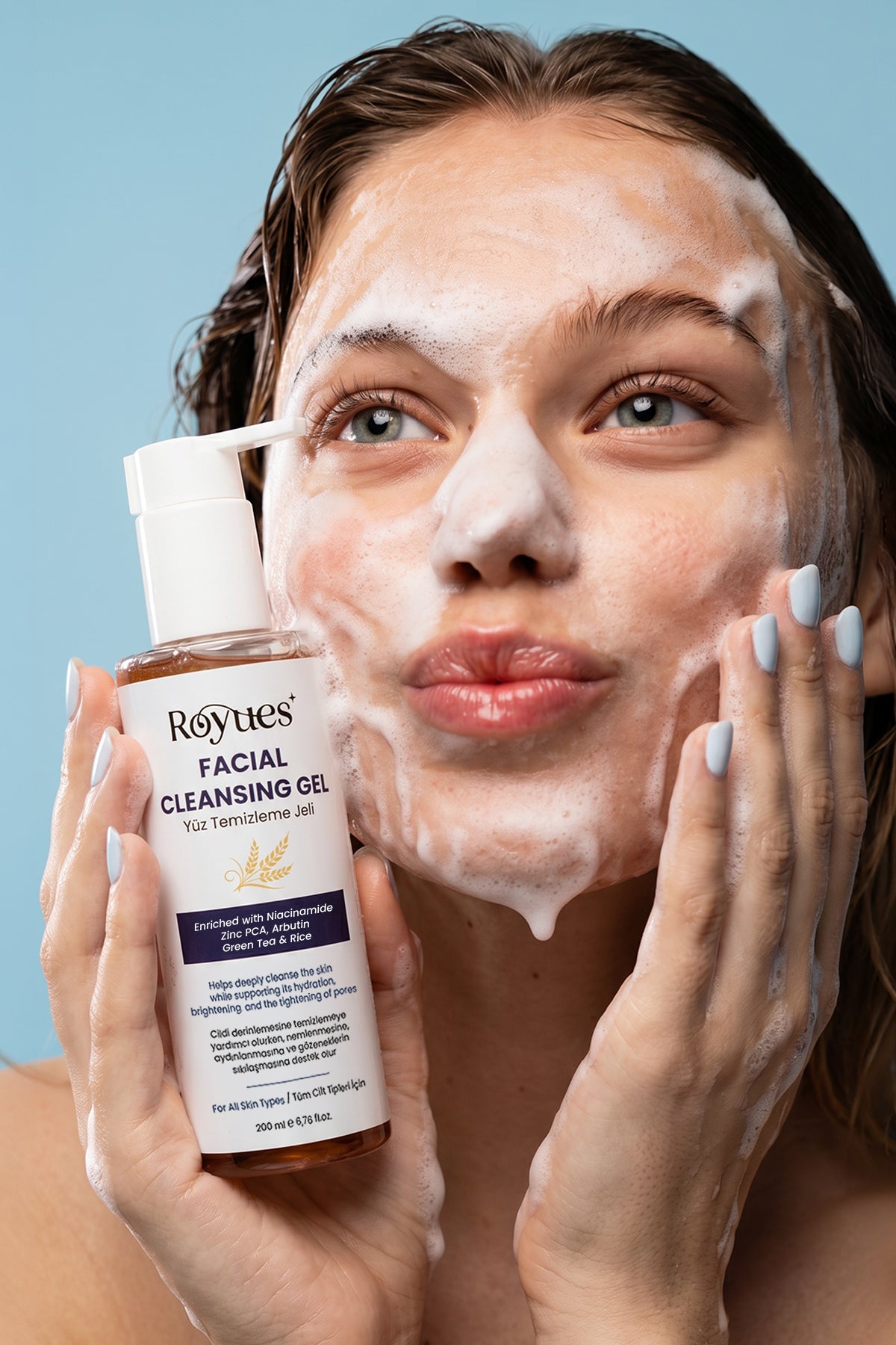ROYUES Yeşil Çay Özlü Yüz Temizleme Jeli, Canlandırıcı, Nemlendirici, Arındırıcı, Facial Cleasing Gel 200ml